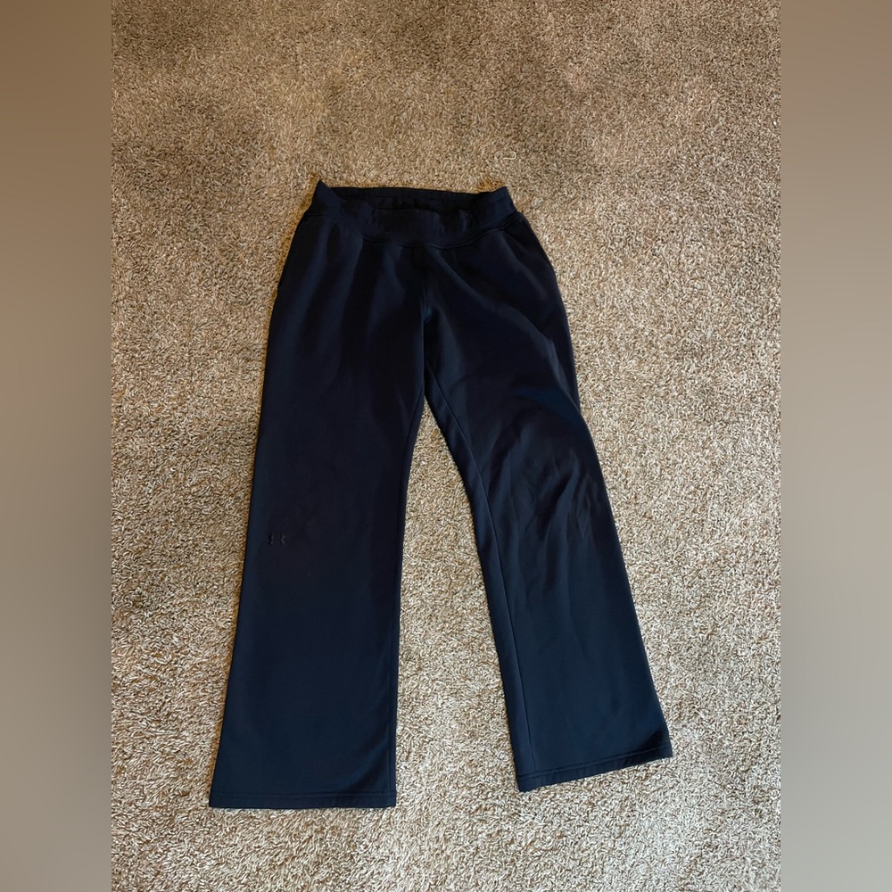 Under Armour women’s black sweatpants size medium